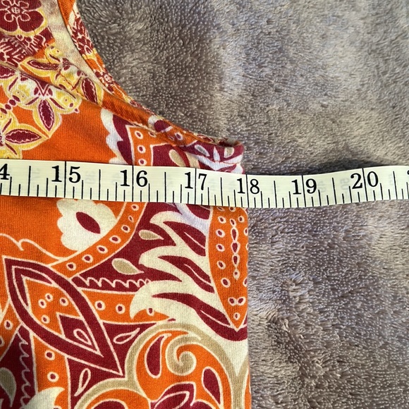 Sonoma woman’s sleeveless top. Size PM petite medium. - Picture 7 of 9